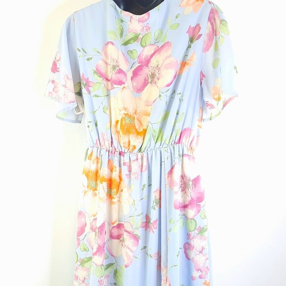 NWT Medium Heidi Wrap Dress by Gilli Floral pastel sheer short sleeve dress - Picture 3 of 12